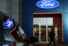 Ford объявил об уходе из России