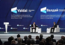 Путин заявил, что пик трудностей от санкций для экономики РФ пройден