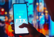Обанкротившаяся криптобиржа FTX потеряла за сутки $662 млн