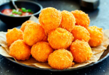 Недорого и вкусно: жареные шарики из плавленого сыра