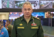 Сергей Шойгу поздравил военнослужащих с наступающим Новым годом