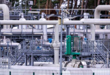 Цена газа в Европе за зиму упала втрое