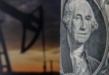 Цена на нефть Brent упала до показателей декабря 2021 года