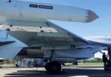 ОАК передала Минобороны очередные серийные самолеты Су-57 и Су-35С