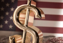Госдолг США вырос до рекордных $33,4 трлн