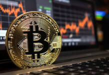 Биткоин впервые с апреля 2022 года поднялся выше $44 тыс.