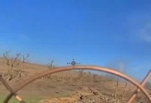 Появилось видео поражения опорных пунктов ВСУ дронами-камикадзе