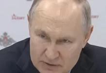 Путин заявил о полном разрушении экономики Украины