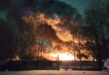 Пожар в Ижевске локализован на 3500 «квадратах»
