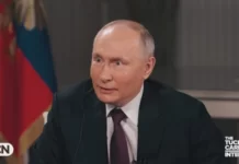 Путин назвал использование доллара для политической борьбы ошибкой США