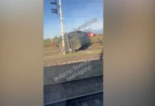 Под Волгоградом, где сошли грузовые вагоны, горела цистерна с соляркой