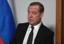НАТО в полной мере участвует в конфликте на Украине, заявил Медведев