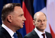 FT: Шольц раскритиковал предложение Дуды конфисковать активы России