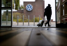 Volkswagen сократит 35 тысяч человек после соглашения с профсоюзом
