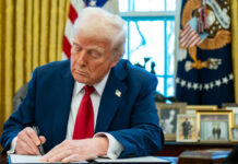 Эксперт оценил последствия введения Трампом пошлин на товары из ЕС