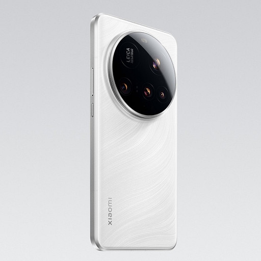 Представлен суперфлагман Xiaomi 15 Ultra с перископическим телевиком на 200 Мп | ichip.ru
