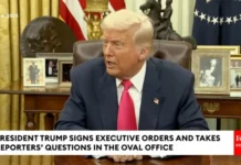 Трамп призвал к переговорам с Россией об отказе от ядерного оружия