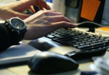 Ваш надежный партнер в мире аккаунтов Discord