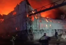 Пожар в подмосковных Мытищах локализован на площади 1 800 кв. м
