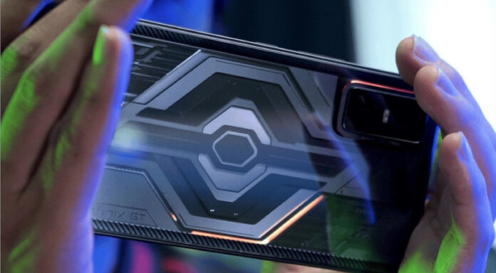 infinix-gotovit-revoljucionnyj-smartfon-s-dinamicheskoj-zadnej-panelju-dynavue-ichipru-eebdd07.jpg