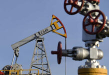 Песков: национальные интересы России превыше цен на нефть
