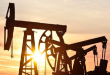 Трамп пригрозил санкциями за покупку нефти у Ирана