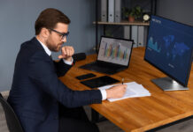 Как работает брокерское обслуживание