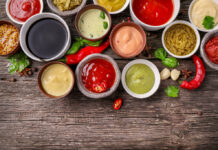 Как адаптировать экзотические рецепты к местным продуктам, не теряя их душу
