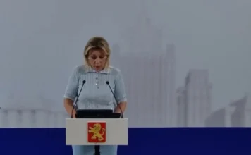 Захарова: Россия готова обсуждать идеи по урегулированию украинского конфликта