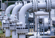 Цены на газ в Европе выросли до 941 доллара за тысячу кубометров