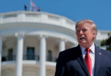 Трамп подписал закон о введении предложенных Грэмом* санкций против России
