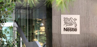 В Кремле объяснили решение о внешнем управлении «Ашаном» и Nestle