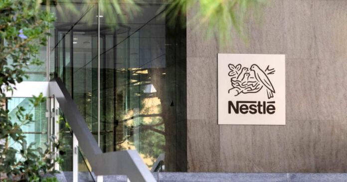 v-kremle-objasnili-reshenie-o-vneshnem-upravlenii-ashanom-i-nestle-b59140c.jpg